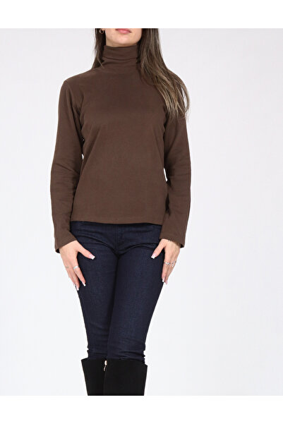Evendi Bluza, Maro