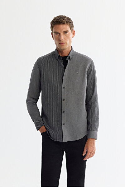 Avva Men's Black Button down Collar 100% Cotton Regular Fit Shirt A42Y2136