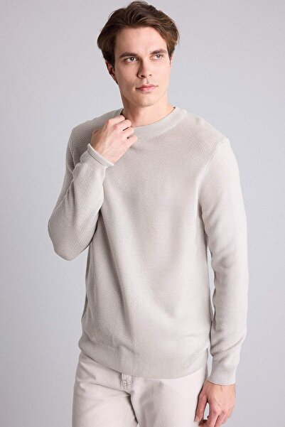 DeFacto Standard-Fit-Strickpullover mit Rundhalsausschnitt F1777AX25AU