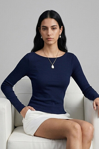 Şiir بلوزة وقميص نسائي من Jerdev Soft Touch Slim Fit برقبة قاربية وأكمام طويل...