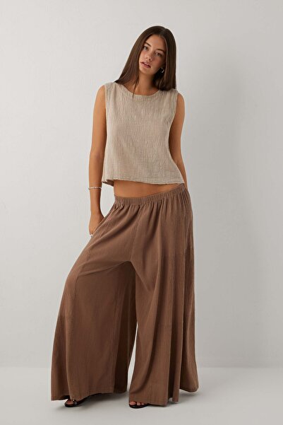 İpekçi Otantik Nomad Flam Textured Sleeveless Blouse Mink