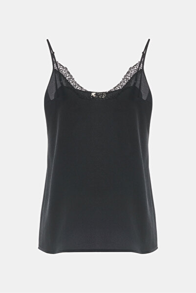 W Collection SİYAH V YAKA ASKILI BLUZ