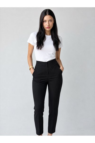 DI LORIA Women's Black Double-Breasted High-Waisted Carrot Pants (100% Viscose)