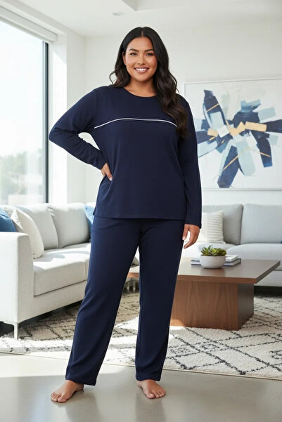 Beruflic Women's Plus Size Navy Blue Long Sleeve Pajama Set with Stripe Detai...