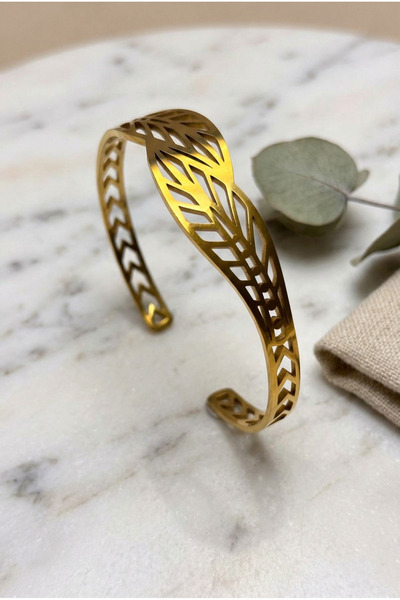 Velcari Women's Wheat Head Motif Gold Color Adjustable Hollow Bracelet