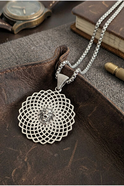 Velcari Minimalist Style Stainless Steel Men's Necklace with Lion Figure