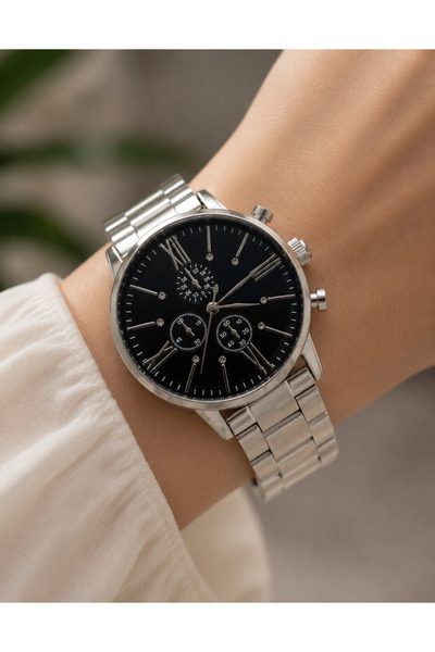 Weluxa Women's Wristwatch Silver Color Black Dial Casual and Stylish Combinat...