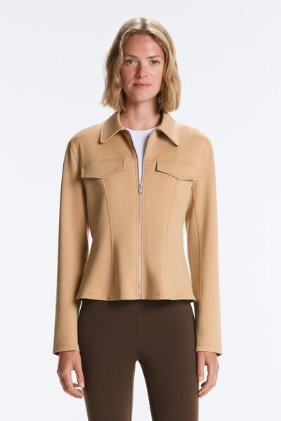 Oysho Neopren görünümlü peplum ceket