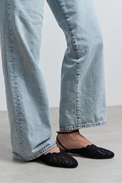 NİŞANTAŞI SHOES Sandale balerina pentru femei Tracy, negre, cu detaliu din da...