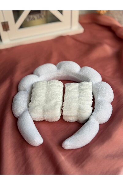 ADAA GIFT Kadın Pofuduk Taçlı Peluş Bileklikli Yıkama Seti - Spa Seti