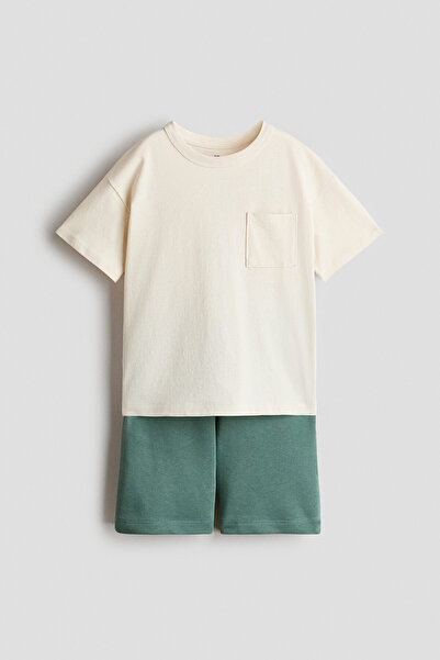 H&M Tişört ve Şort İçeren 2 Parçalı Set