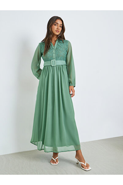 Styli Green Lace Yoke Belted Maxi Dress