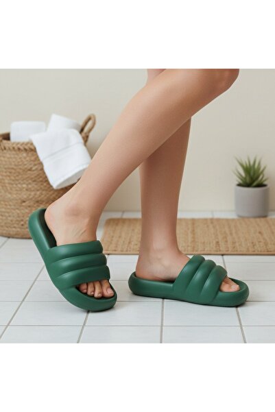 OEM Women's Slipper , casual indoor or outdoor Slipper , made of EVA material...