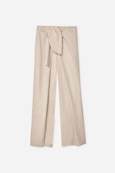 Mudo Women's Beige Color Relax Fit Linen Blend Trousers
