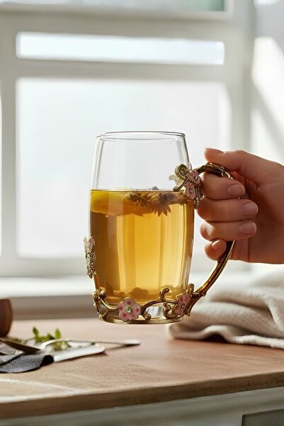 RUBİ PORSELEN Metal Handle Flower Patterned Glass Mug
