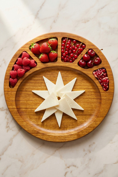 whelka Wooden Presentation Tray with Large Crescent Design |   Premium Breakf...