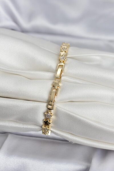 ForWhat Star Style Women's Bracelet with Golden Brass Zircon for Elegant Wrists