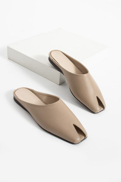 diclepolat Women's Dark Beige Flat Sole Slippers Square Toe Open Front Asymme...