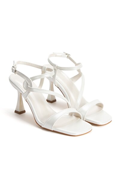 KARABAGSHOES Women's Goblet Heeled Square Toe Strappy Evening Dress Shoes