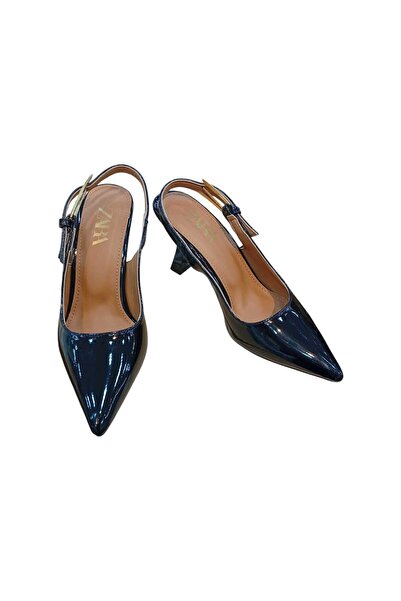 Acarbey Zenne with Heels