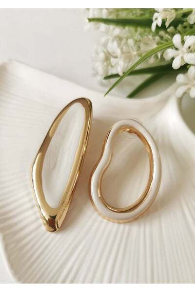 Halley Concept White aura asymmetric enamel coated steel earring set 6.5x2 cm...