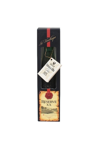VINIA Vin alb Feteasca Alba 1965 Vinia, 0.7L