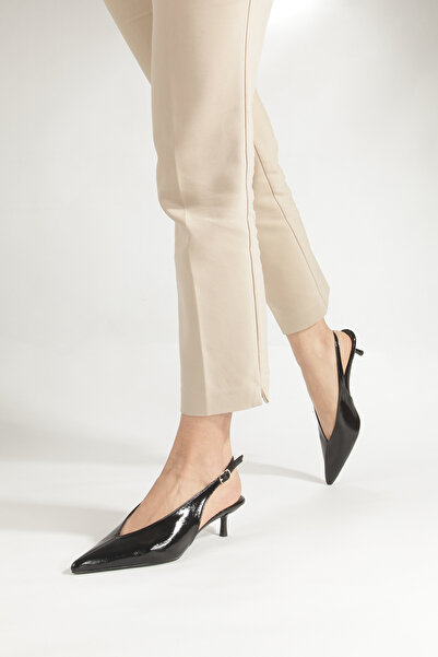 PİMORA Black Crinkled Patent Leather Pointed Toe Open Back Low-Cut Toe with B...