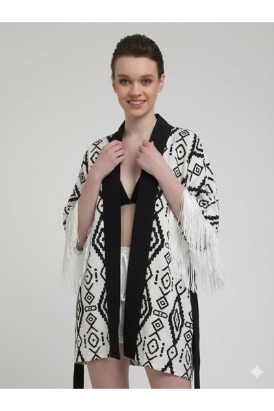 codemark Kadın Siyah Beyaz Etnik Desenli Püsküllü Kimono Şal Yaka Plaj ve Yaz...