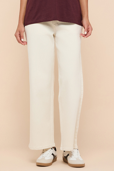 R&B Solid Wide Leg Jeans with Button Closure