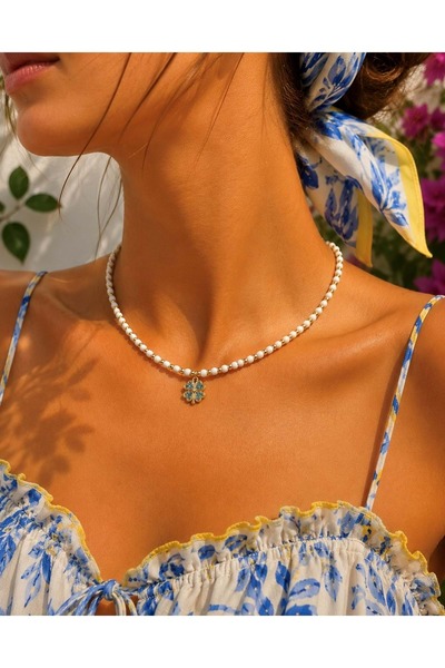 ACAR TAKI Cream Color Beaded Necklace with Clover End 41+4cm Acr9930