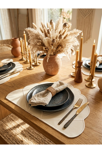 Lilies Atelier Beyaz Nakışlı Suni Deri Amerikan Servis Midye Form Luxury Sofr...