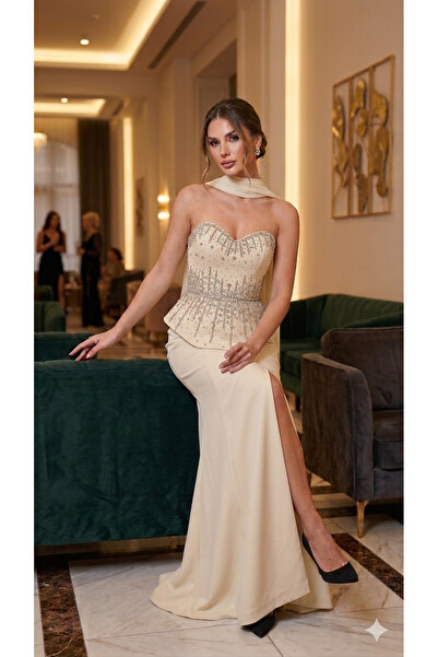 RENK Stone Detailed Slit Strapless Evening Dress