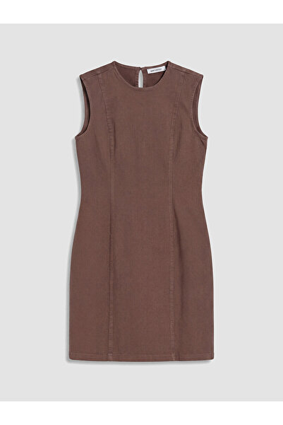 LC Waikiki Nevavm Oval Collar Jean Dress with a Difference