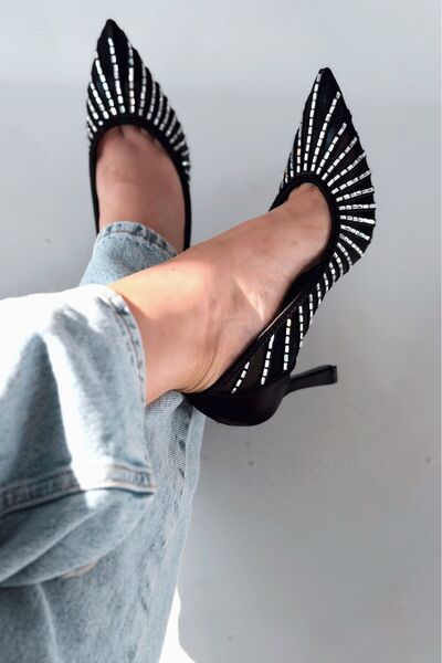 I Love Shoes Γυναικείο στιλέτο Sarnel σε μαύρο σατέν