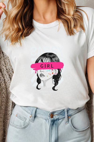 Sarah's Boutique Women's T-shirt – 100% cotton – Cute Girl