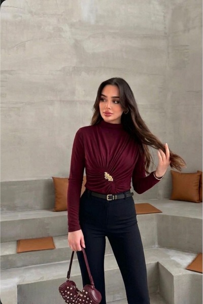 ELAY Fashion Women's Burgundy Long Sleeve Blouse with Gold Accessories and Ga...