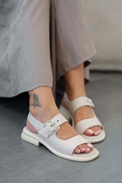 Parponi Jasper women's buckled genuine leather sandals - beige