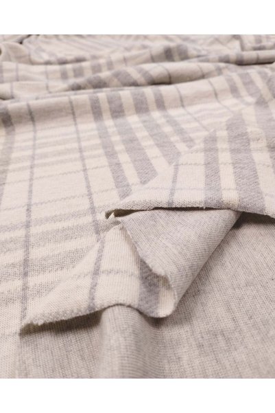 Kumaş Parça Bone Gray Plaid Jacquard Interlock Fabric, Flexible and Soft, Suitable for Cardigans & Sweaters, Width: 140cm