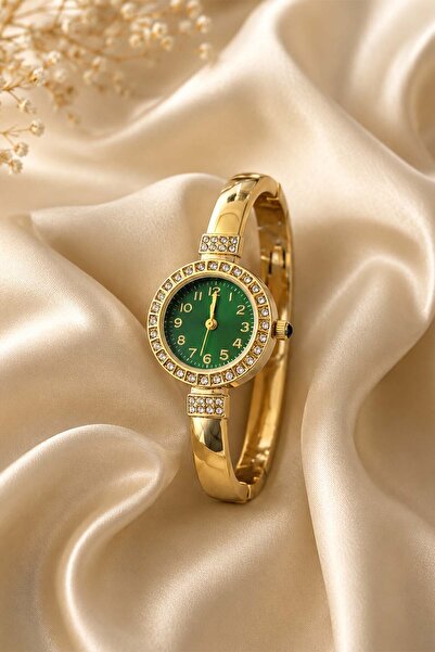 The Watch Steis Kadın Gold Çelik Kelepçe Saat Zümrüt Yeşili Kadranlı Taşlı Vi...