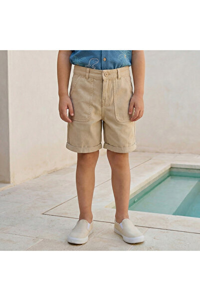 Juniors Knee Length Buttoned Waist Shorts with Pockets