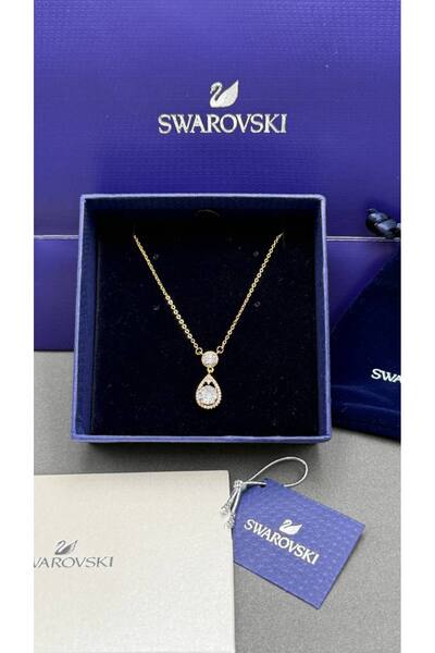 Generic Heart Pendant Necklace with Shiny Crystal Stone