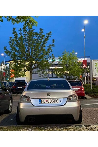 BMW Спойлер за багажник E60 – Модел с дизайн M5, Гланцово черен