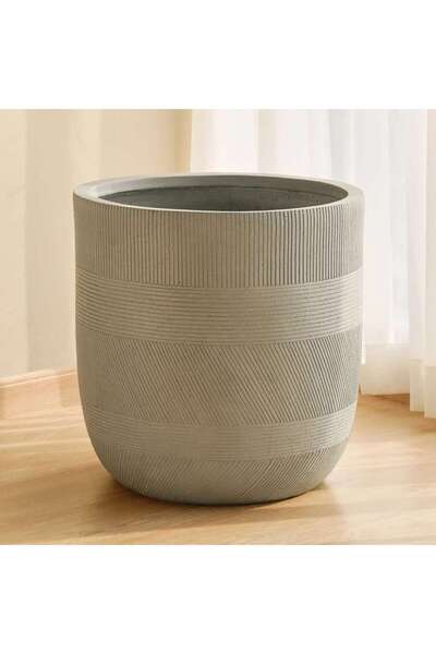 PAN HOME Rihan Polyresin Planter 51x51x50cm - White