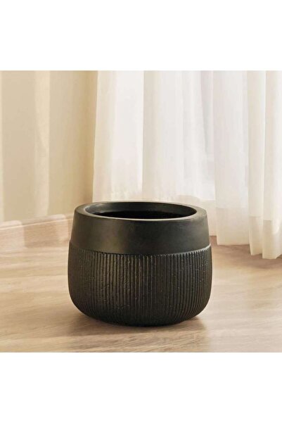 PAN HOME Alya Polyresin Planter 28x31x22cm - Black