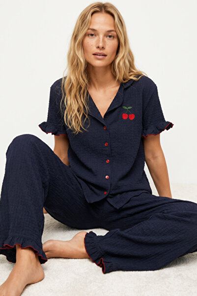 Siyah İnci Navy Blue Cherry Embroidered Crinkle Short Sleeve Buttoned Pajama ...