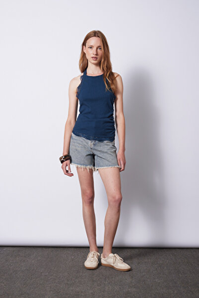 Nisan Lace Detailled Halter Top