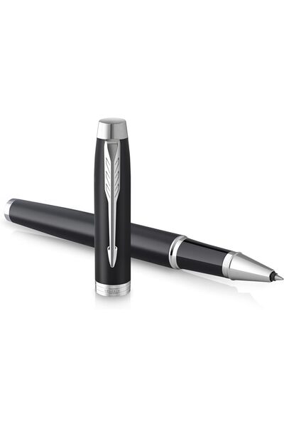 Parker قلم IM رولر بول، بتشطيب أسود غير لامع مع حواف كروم، برأس رفيع، مع خرطو...