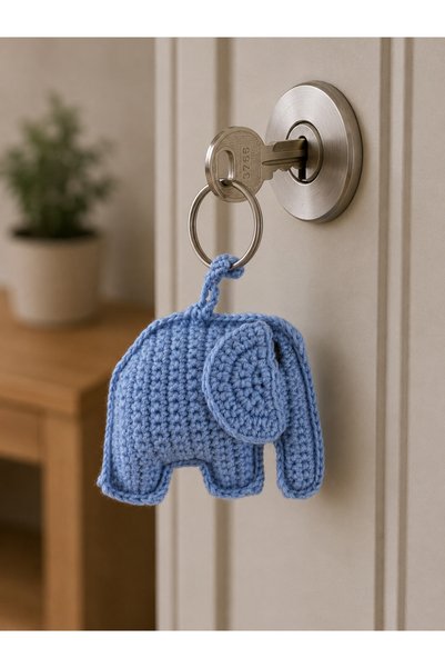 FLY LIFE Hand-Knitted Amigurumi Keychain / Bag Charm