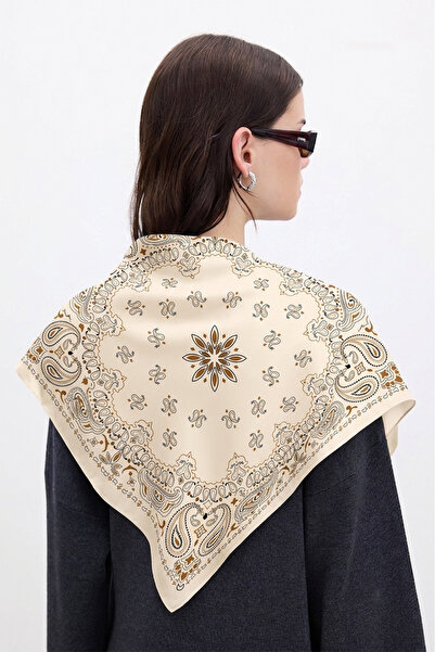 HAWWA Eșarfă din satin crem cu model Paisley