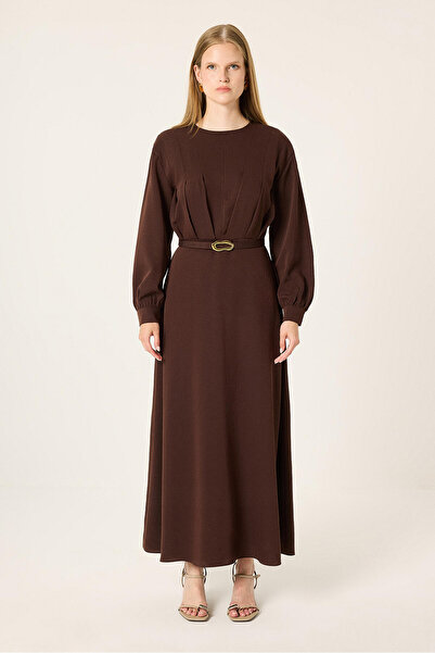 Touché Privé Belted pleated dress